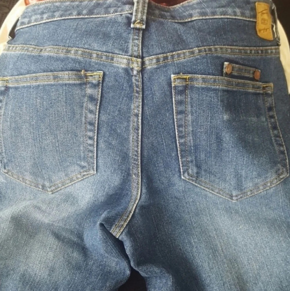 Tommy Hilfiger Hipster Cuffed Leg Capri Cropped Jeans - Picture 4 of 7